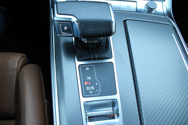 Audi A6 Avant RS 6 TFSI quattro/Keramische/Pano/B&O/Head-up/Carbon