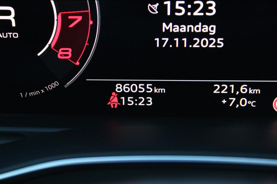 Audi A6 Avant RS 6 TFSI quattro/Keramische/Pano/B&O/Head-up/Carbon