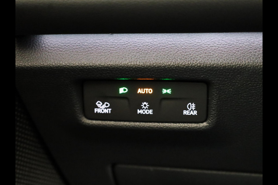 Volkswagen Tiguan 1.5 eHybrid R-Line Edition 204 PK PHEV | Panorama dak | Comfort pakket | Navigatie | Parkeer camera |