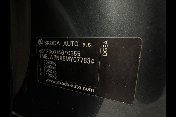 Škoda Octavia Combi 1.4 TSI iV PHEV Business Edition (INCL.BTW) *FULL-LED | DIGI-COCKPIT | NAVI-FULLMAP | COMFORT-SEATS | KEYLESS | ECC | PDC | CRUISE | 18''ALU*