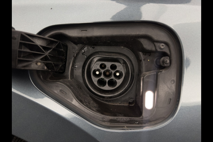 Škoda Octavia Combi 1.4 TSI iV PHEV Business Edition (INCL.BTW) *FULL-LED | DIGI-COCKPIT | NAVI-FULLMAP | COMFORT-SEATS | KEYLESS | ECC | PDC | CRUISE | 18''ALU*