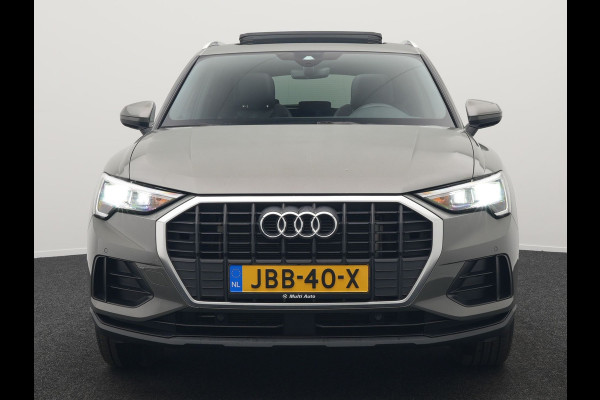 Audi Q3 45 TFSI e edition Plug In Hybrid 245pk Dealer O.H PHEV | Panodak | Camera | Cruise Control | Alcantara Sportstoelen Verwarmd | Navigatie | Virtual | DAB |