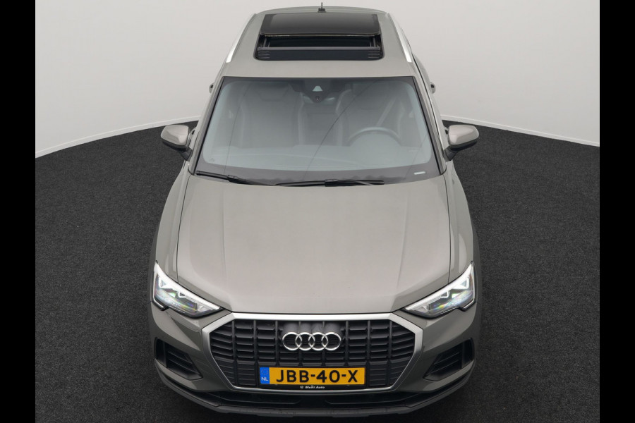 Audi Q3 45 TFSI e edition Plug In Hybrid 245pk Dealer O.H PHEV | Panodak | Camera | Cruise Control | Alcantara Sportstoelen Verwarmd | Navigatie | Virtual | DAB |