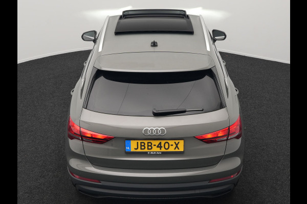 Audi Q3 45 TFSI e edition Plug In Hybrid 245pk Dealer O.H PHEV | Panodak | Camera | Cruise Control | Alcantara Sportstoelen Verwarmd | Navigatie | Virtual | DAB |
