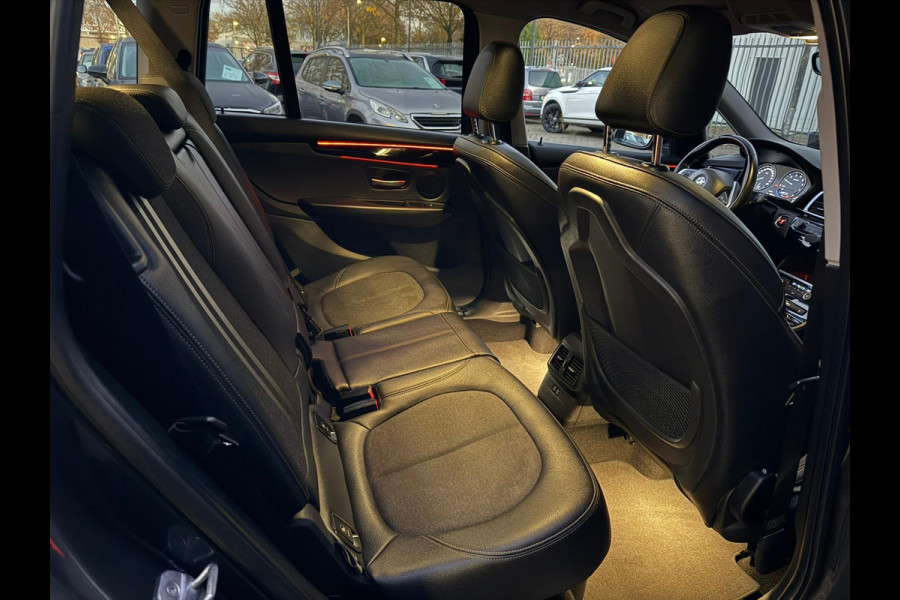 BMW 2 Serie Gran Tourer 216i 7p. High Executive NAVI | CARPLAY | PDC | KEYLESS | CRUISE | NWE APK