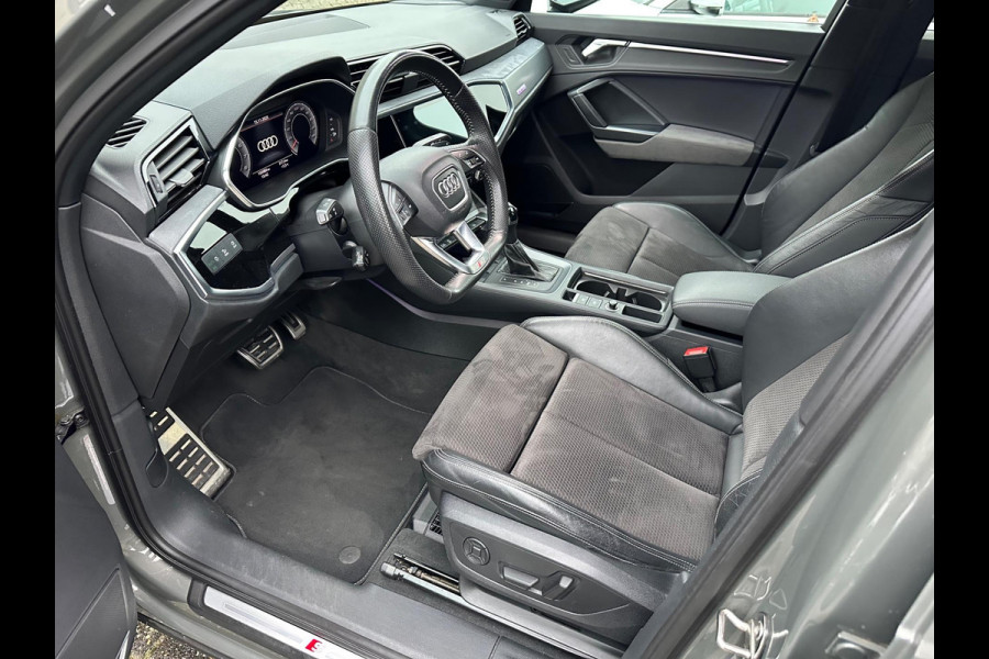 Audi Q3 45 TFSI quattro S Line Panoramadak Sfeerverlichting! 21inch velgen