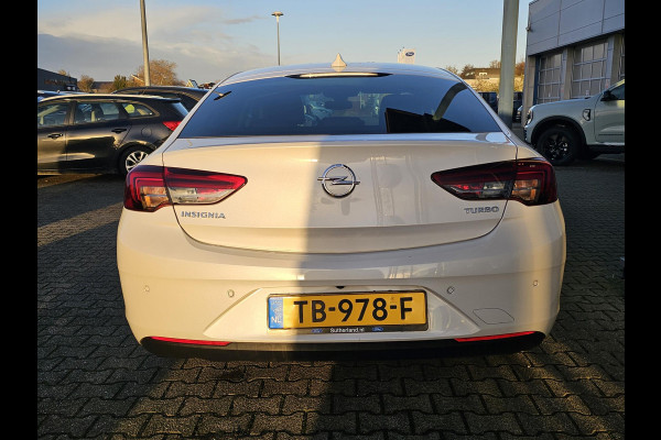 Opel Insignia Grand Sport 1.5 Turbo Innovation Leder | Stuurwielverwarming | verwarmde stoelen v + a | afneembare trekhaak | Panoramadak | Zeer luxe uitvoering! Etc.