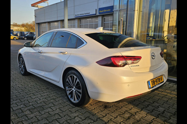 Opel Insignia Grand Sport 1.5 Turbo Innovation Leder | Stuurwielverwarming | verwarmde stoelen v + a | afneembare trekhaak | Panoramadak | Zeer luxe uitvoering! Etc.