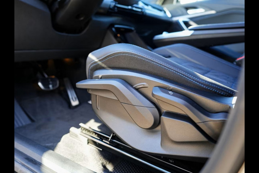 BMW X1 sDrive18iA M-SPORT ** ADAPT. LED, NAVI+, PANORAMA, TREKH, 19-inch LMV,  M-REMMEN ** 1e EIG - Ex BMW-AG - UNFALLFREI ** ** INFORMEER OOK NAAR ONZE AANTREKKELIJKE FINANCIAL-LEASE TARIEVEN **