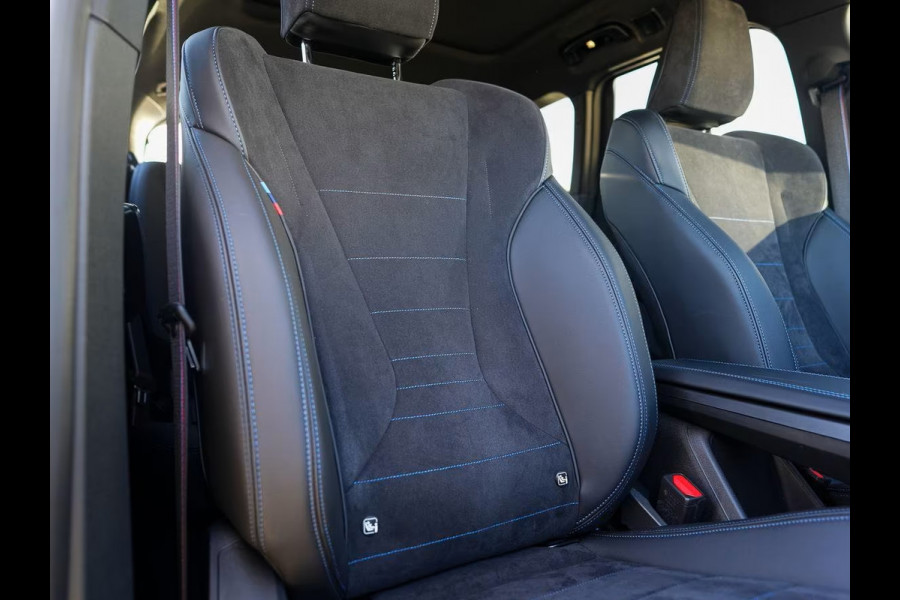 BMW X1 sDrive18iA M-SPORT ** ADAPT. LED, NAVI+, PANORAMA, TREKH, 19-inch LMV,  M-REMMEN ** 1e EIG - Ex BMW-AG - UNFALLFREI ** ** INFORMEER OOK NAAR ONZE AANTREKKELIJKE FINANCIAL-LEASE TARIEVEN **