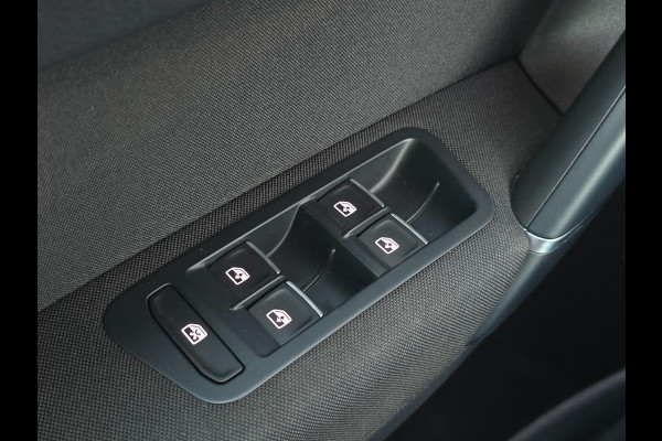 Volkswagen Golf Sportsvan 1.5 TSI ACT Highline Edition Pano/Cruise/Stoel-en Stuurverwarming/Navi/