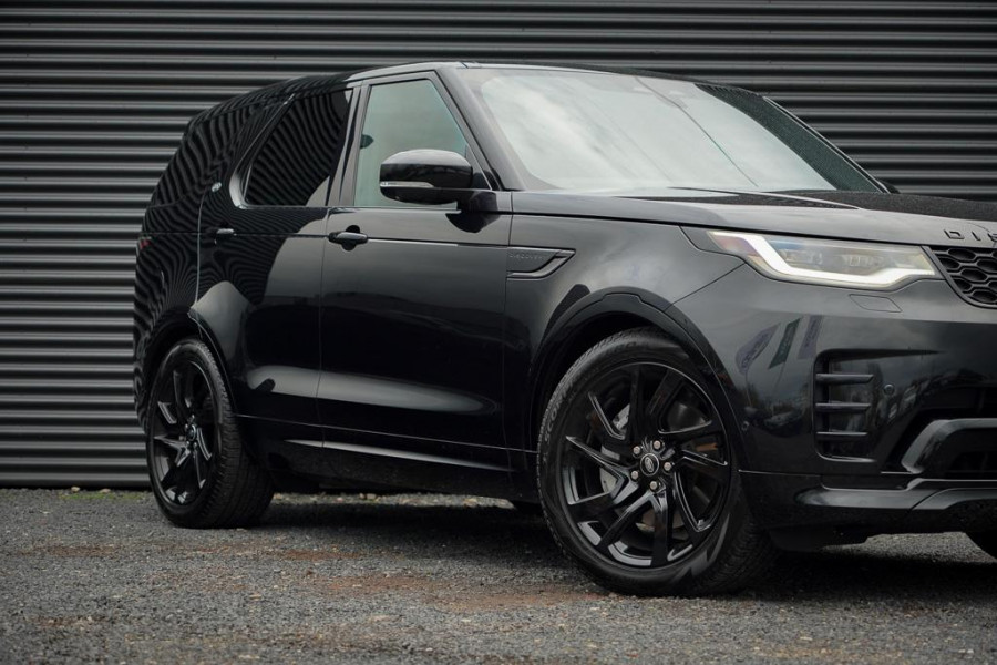 Land Rover Discovery 3.0 D250 R-Dynamic SE / VAN / Pano / Trekhaak / Grijs Kenteken / Excl BTW