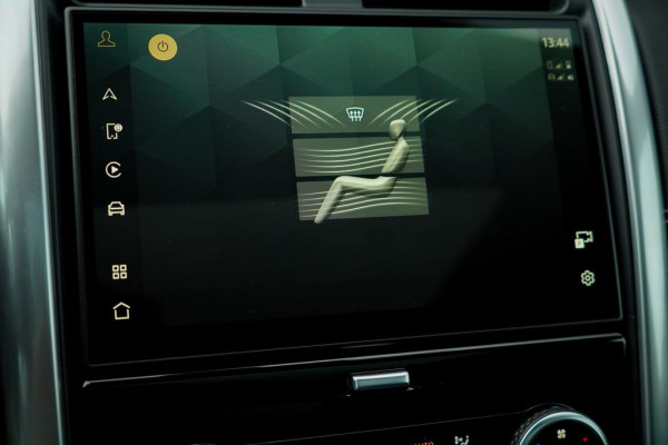 Land Rover Discovery 3.0 D250 R-Dynamic SE / VAN / Pano / Trekhaak / Grijs Kenteken / Excl BTW