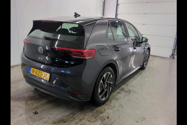 Volkswagen ID.3 Pro 58 kWh Airco ECC Navi Carplay PDC VA + Camera 18" LM Velgen Adaptive Cruise Control Full LED
