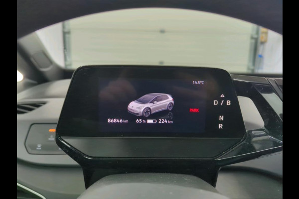 Volkswagen ID.3 Pro 58 kWh Airco ECC Navi Carplay PDC VA + Camera 18" LM Velgen Adaptive Cruise Control Full LED