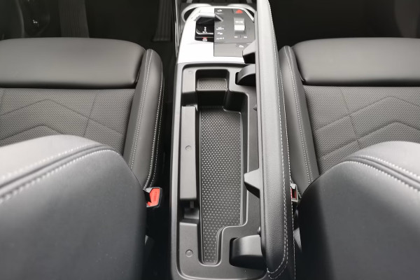 BMW X1 sDrive18iA xLine ** ADAPT. LED, LEDER, PANORAMA, TREKH, ADAPT. CRUISE, ACT. SPORTST ** 1e EIG - Ex BMW-AG - UNFALLFREI ** ** INFORMEER OOK NAAR ONZE AANTREKKELIJKE FINANCIAL-LEASE TARIEVEN **