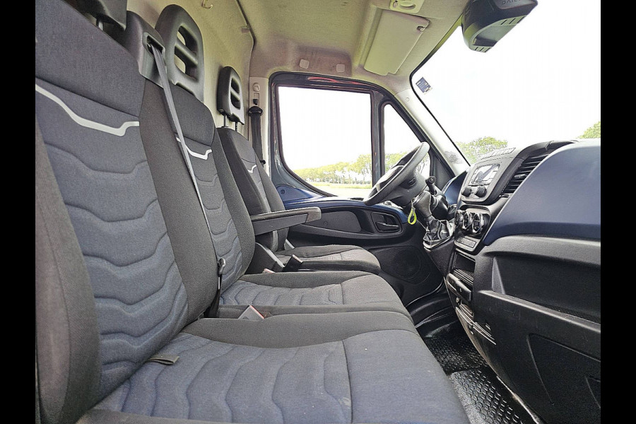 Iveco Daily 35S14V 2.3 352 L2H2 3.5T-Trekhaak Automaat Airco Euro6!