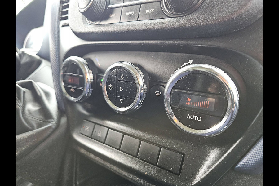 Iveco Daily 35S14V 2.3 352 L2H2 3.5T-Trekhaak Automaat Airco Euro6!