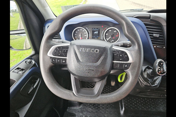 Iveco Daily 35S14V 2.3 352 L2H2 3.5T-Trekhaak Automaat Airco Euro6!