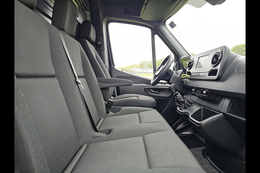 Mercedes-Benz Sprinter 317 1.9 CDI L2H2 RWD Navi RWD 360camera Airco Pdc 170Pk Euro6!