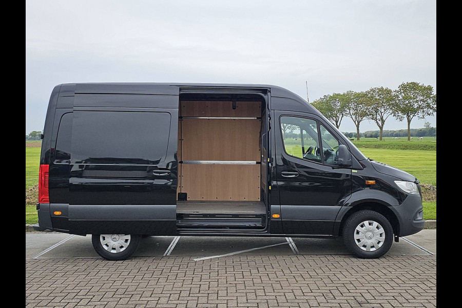 Mercedes-Benz Sprinter 317 1.9 CDI L2H2 RWD Navi RWD 360camera Airco Pdc 170Pk Euro6!