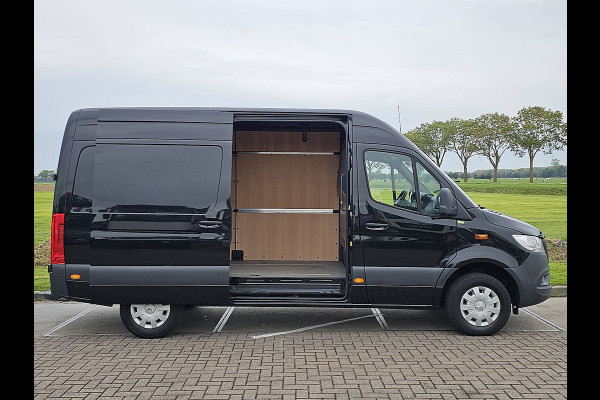 Mercedes-Benz Sprinter 317 1.9 CDI L2H2 RWD Navi RWD 360camera Airco Pdc 170Pk Euro6!