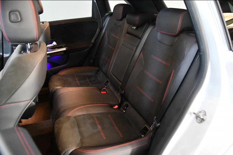 Mercedes-Benz B-klasse B250 225PK 360cam/Pano/Sfeer/stoelvAMG-pakket