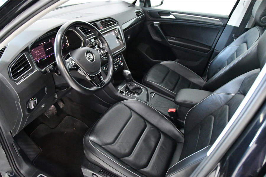 Volkswagen Tiguan 1.5 TSI R-Line Camera/lane-assist/Memory/Pano