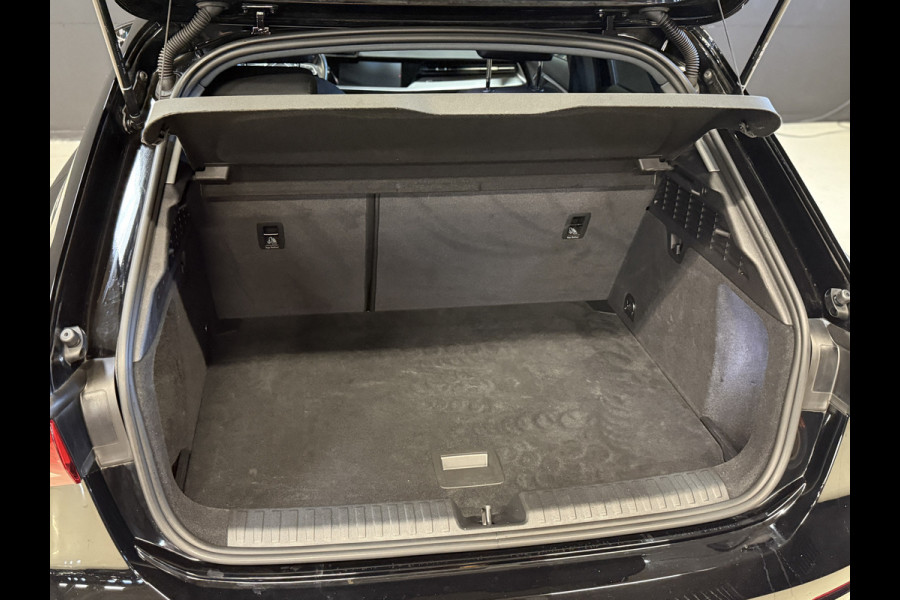 Audi A3 Sportback 30 TFSI Pro Line | Apple Carplay | LED | Lane assist