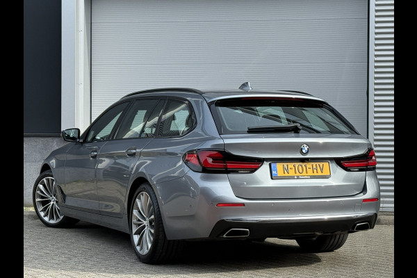 BMW 5 Serie Touring 530d Luxury Line Plus | Bowers & Wilkins | Head UP | Panoramadak