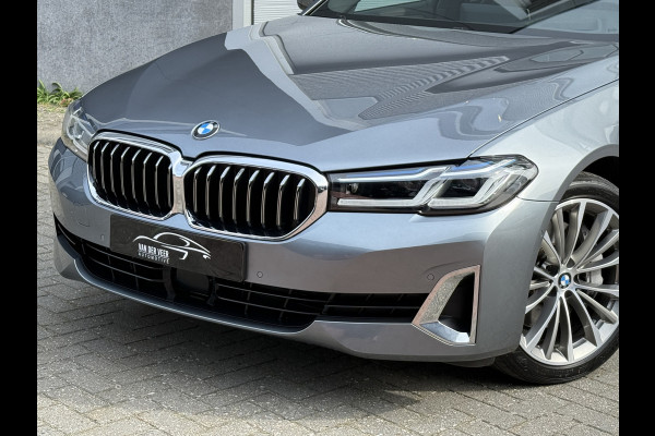 BMW 5 Serie Touring 530d Luxury Line Plus | Bowers & Wilkins | Head UP | Panoramadak