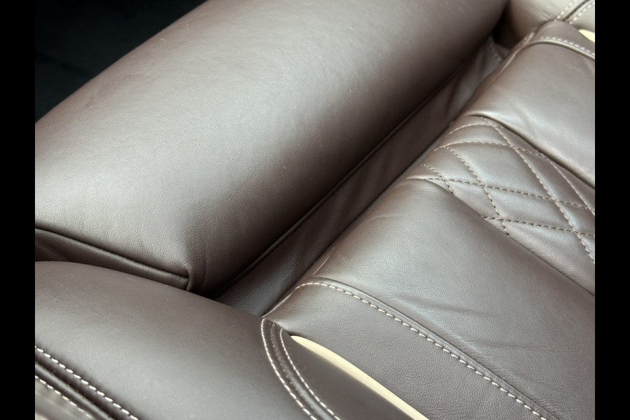 BMW 5 Serie Touring 530d Luxury Line Plus | Bowers & Wilkins | Head UP | Panoramadak