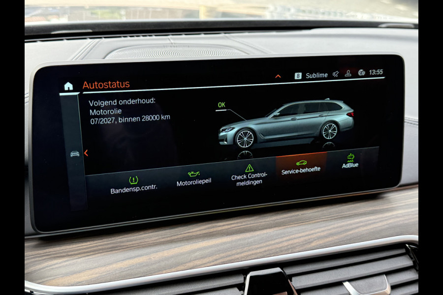 BMW 5 Serie Touring 530d Luxury Line Plus | Bowers & Wilkins | Head UP | Panoramadak