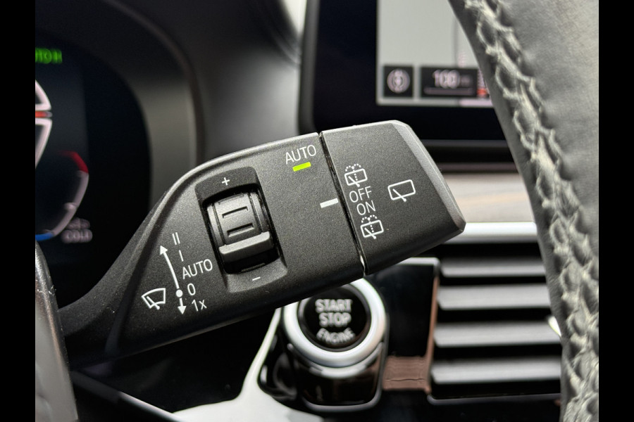 BMW 5 Serie Touring 530d Luxury Line Plus | Bowers & Wilkins | Head UP | Panoramadak