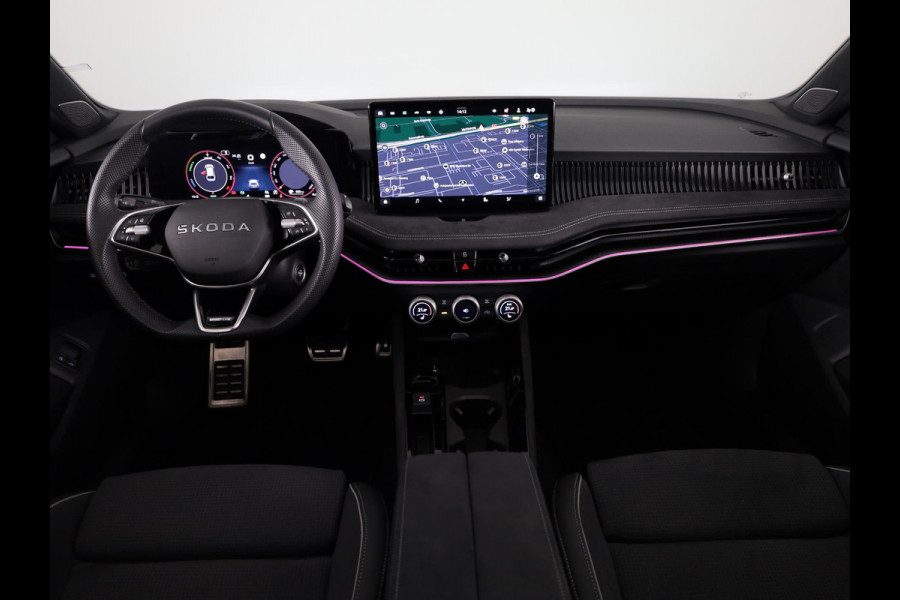 Škoda Superb Combi 1.5 TSI PHEV 204pk Sportline Business | 19 inch | Panoramadak | Canton | Trekhaak | Winterpakket | Adaptive Cruise | Blind Spot