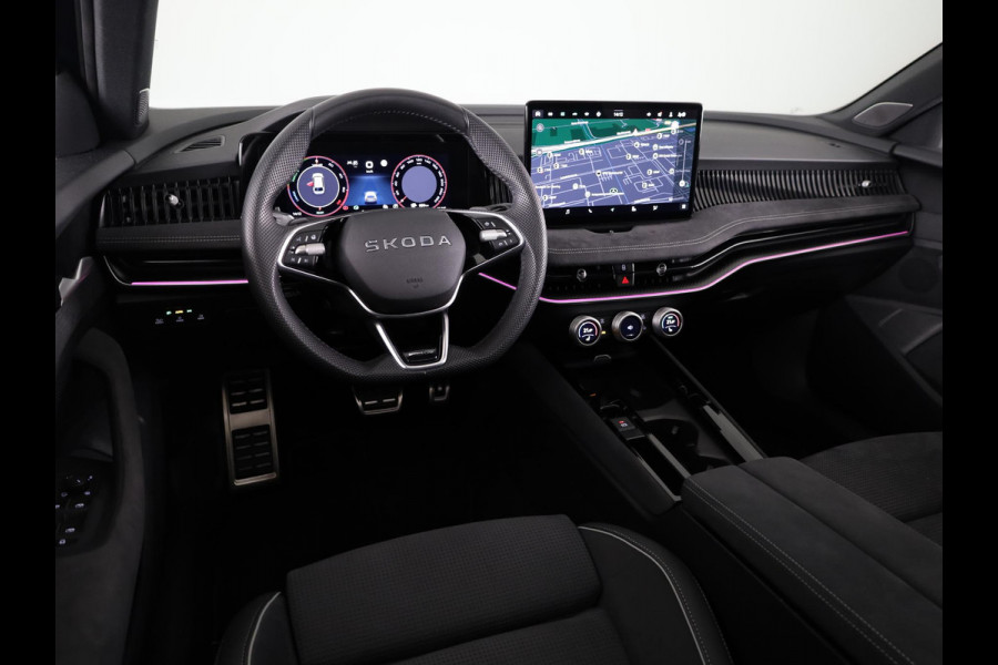 Škoda Superb Combi 1.5 TSI PHEV 204pk Sportline Business | 19 inch | Panoramadak | Canton | Trekhaak | Winterpakket | Adaptive Cruise | Blind Spot