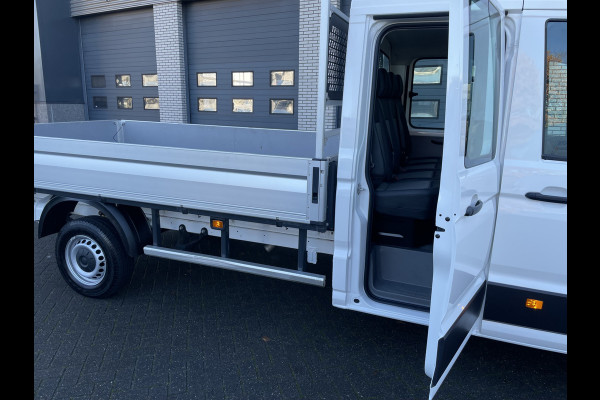 Volkswagen Crafter 35 2.0 TDI L4 DC Comfortline Airco - Bluetooth - Cruise control - start/stop systeem - Mistlampen voor - Centrale vergrendeling met afstandsbediening - 7 persoonswagen