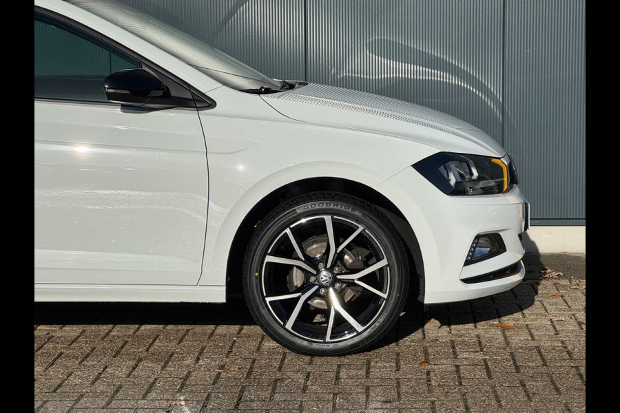Volkswagen Polo 1.0 TSI Comfortline * Carplay * Adaptieve Cruise Control * Airco * Lichtsensor