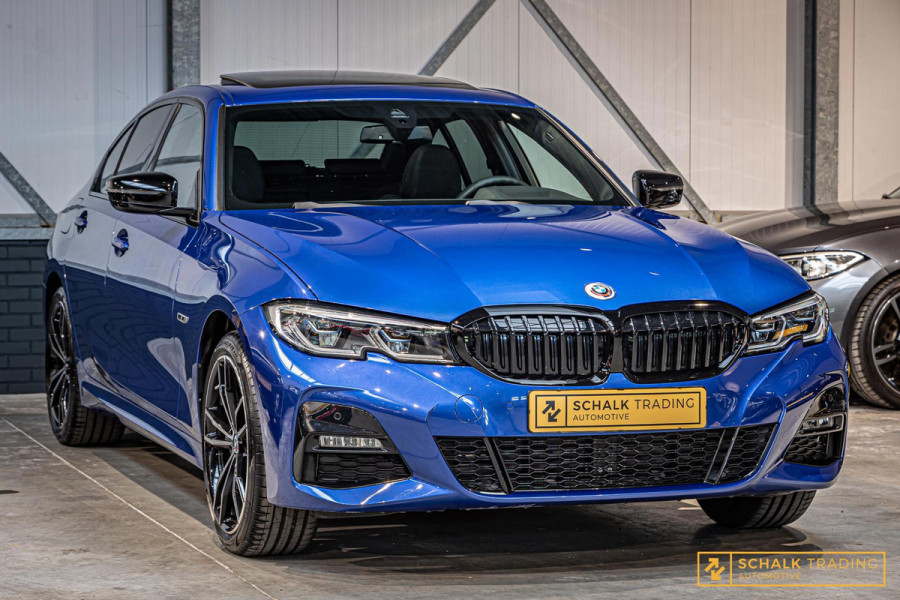 BMW 3 Serie 330E xDrive|Pano|M-Sport|TrekH|E-stoel|Garantie|HUD|1eig