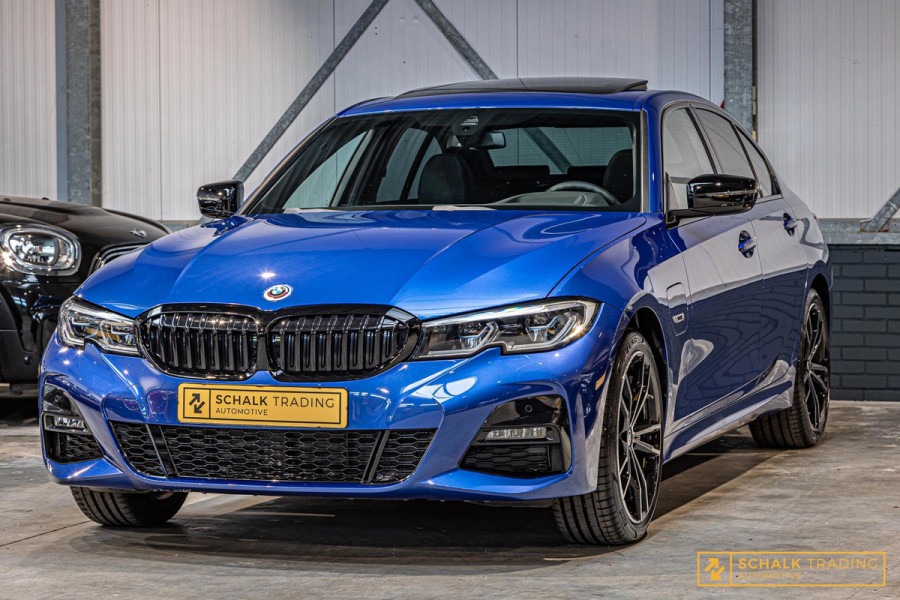BMW 3 Serie 330E xDrive|Pano|M-Sport|TrekH|E-stoel|Garantie|HUD|1eig