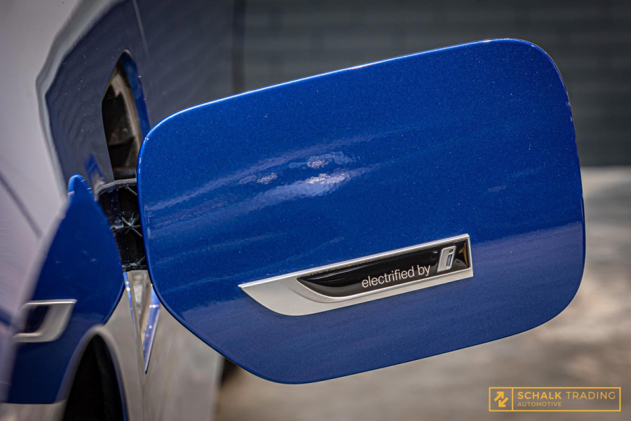 BMW 3 Serie 330E xDrive|Pano|M-Sport|TrekH|E-stoel|Garantie|HUD|1eig