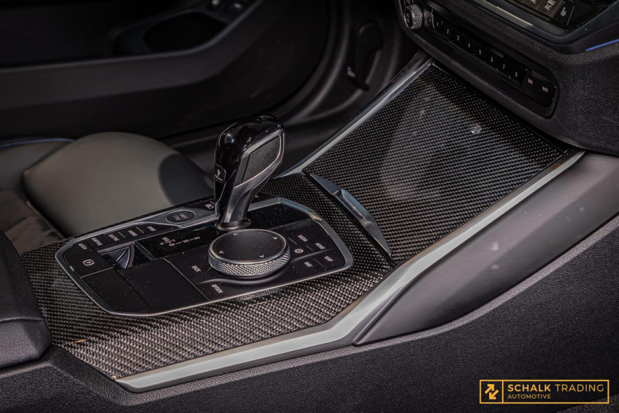 BMW 3 Serie 330E xDrive|Pano|M-Sport|TrekH|E-stoel|Garantie|HUD|1eig