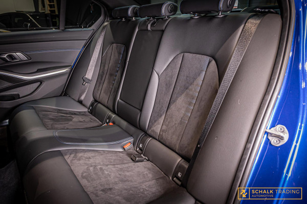 BMW 3 Serie 330E xDrive|Pano|M-Sport|TrekH|E-stoel|Garantie|HUD|1eig