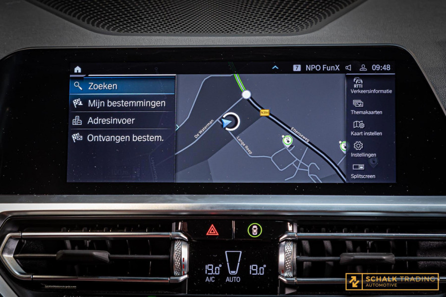 BMW 3 Serie 330E xDrive|Pano|M-Sport|TrekH|E-stoel|Garantie|HUD|1eig