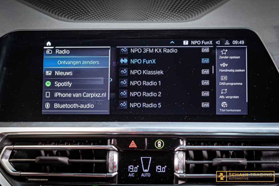 BMW 3 Serie 330E xDrive|Pano|M-Sport|TrekH|E-stoel|Garantie|HUD|1eig