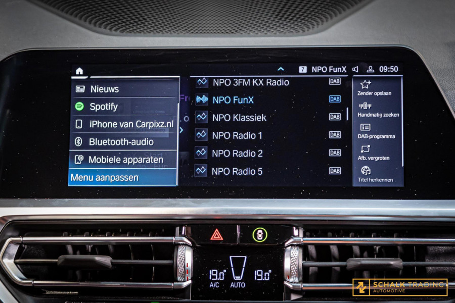 BMW 3 Serie 330E xDrive|Pano|M-Sport|TrekH|E-stoel|Garantie|HUD|1eig