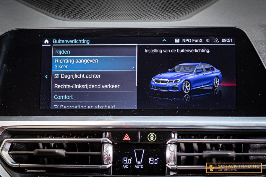 BMW 3 Serie 330E xDrive|Pano|M-Sport|TrekH|E-stoel|Garantie|HUD|1eig