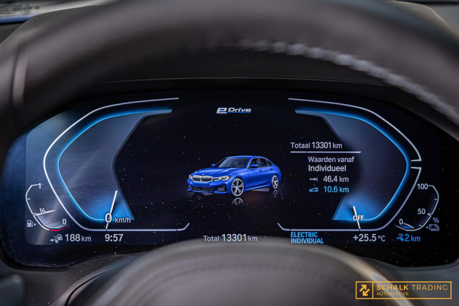 BMW 3 Serie 330E xDrive|Pano|M-Sport|TrekH|E-stoel|Garantie|HUD|1eig