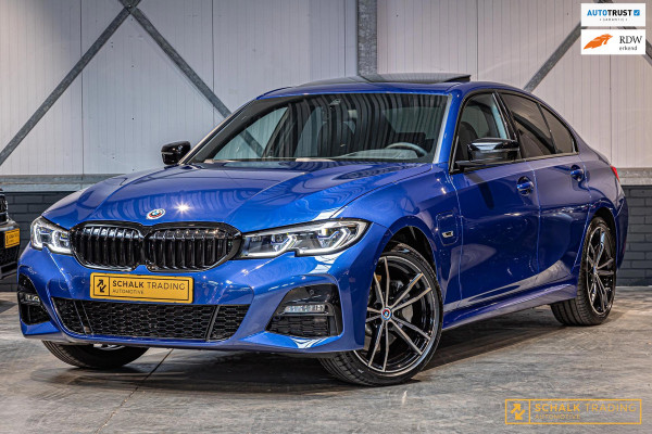 BMW 3 Serie 330E xDrive|Pano|M-Sport|TrekH|E-stoel|Garantie|HUD|1eig
