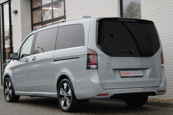 Mercedes-Benz Eqv 300 L2 / AMG / New Model / Luchtvering / 7-Persoons / Burmester / Vol Opties / NIEUWSTAAT